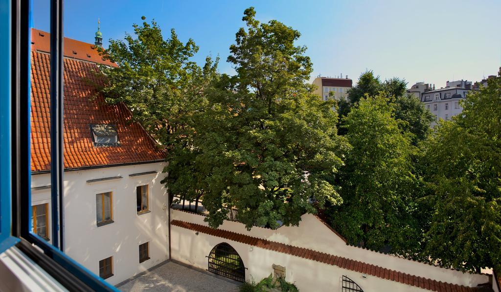 Franciscan Garden Apartment Prag